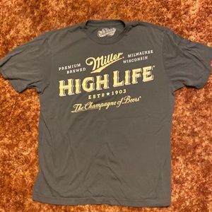 Vintage Old Navy Miller High Life Charcoal T-Shirt. Size Medium